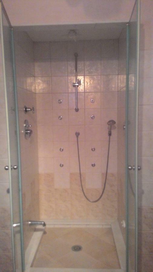 Sky Wellness Apartment Porto SantʼElpidio Екстериор снимка
